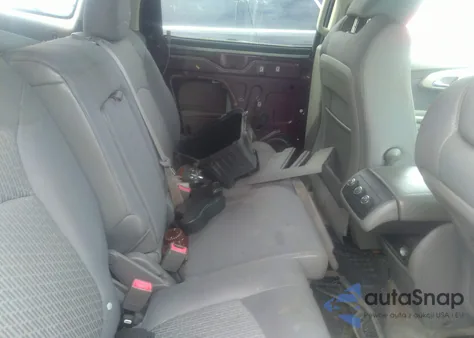 2010 Chevrolet Traverse Ls from USA, damaged, VIN 1GNLVEED8AS153598